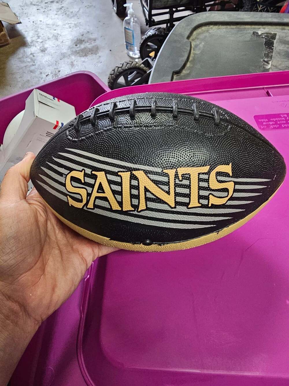 Rawlings NFL Downfield Youth Size Football with 5X HD Grip - New Orleans Saints
